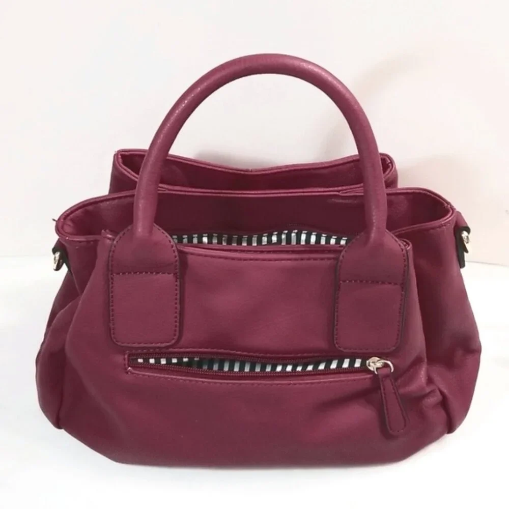 Pink Purse - Picture 4 of 5